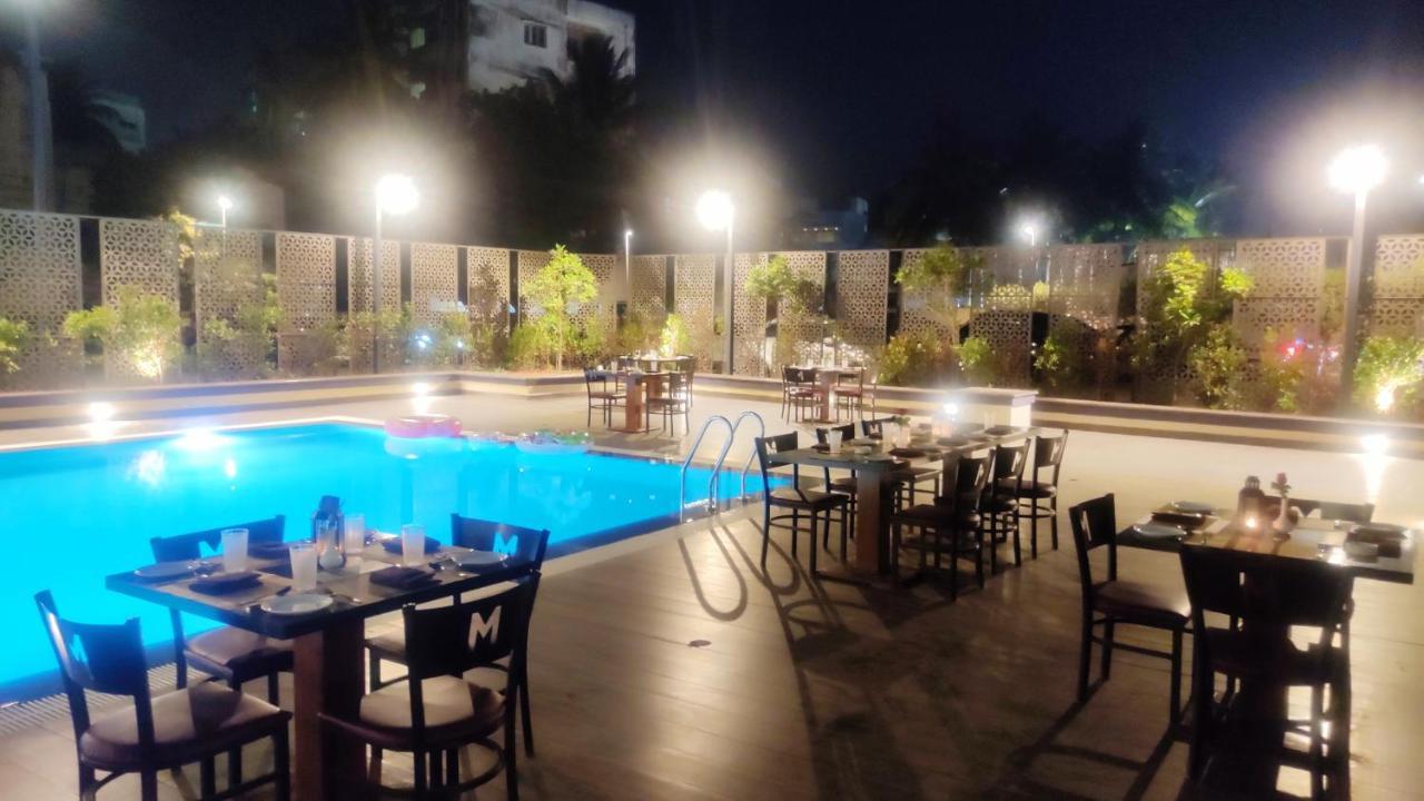 Manjeera Sarovar Premiere Hotel Rājahmundry Екстериор снимка