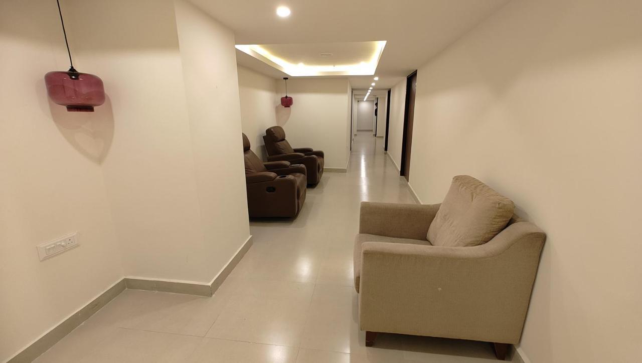 Manjeera Sarovar Premiere Hotel Rājahmundry Екстериор снимка